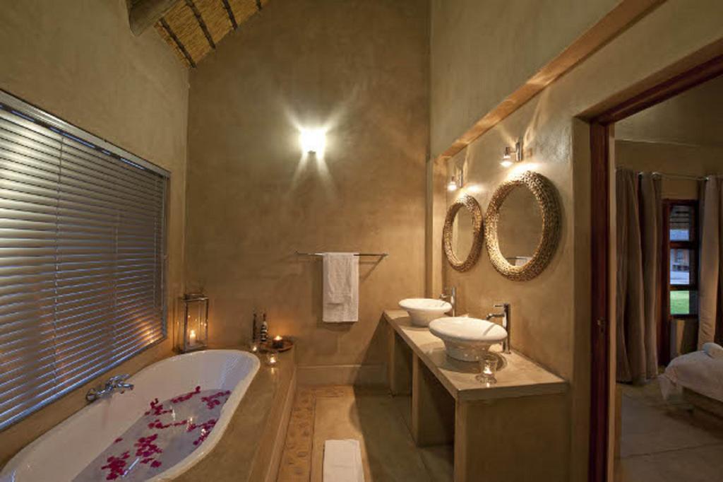 Emanya@Etosha Villa Namutoni Bilik gambar